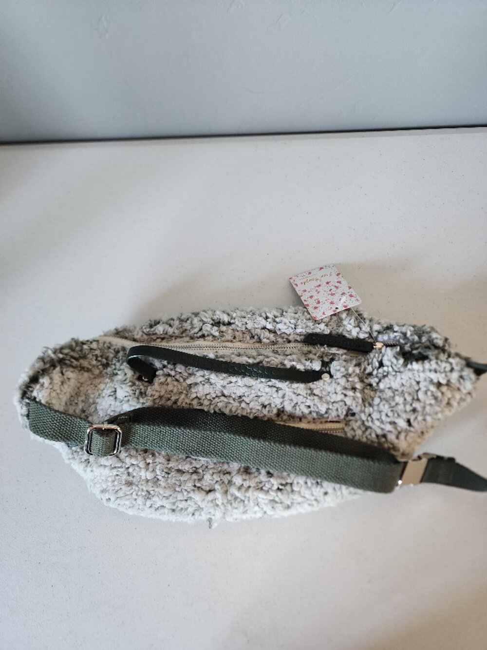 Free People Faux Fur Sling Bag "NEW" - Picture 14 of 15